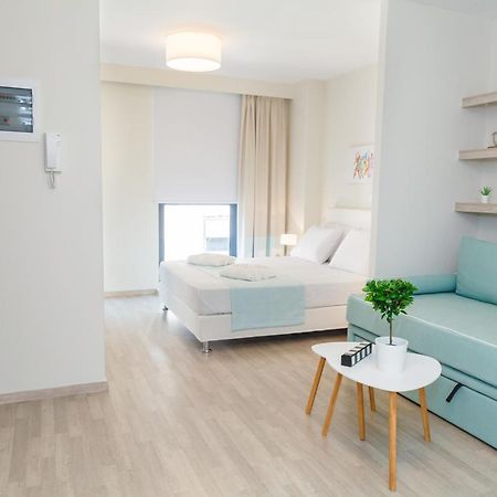 Tins Hotel City - Афины Экстерьер фото