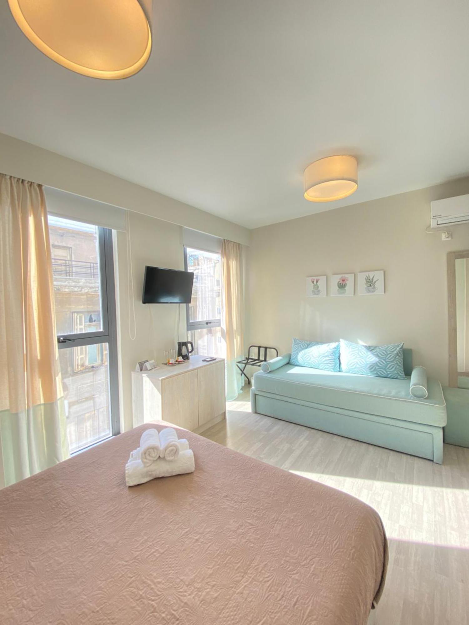 Tins Hotel City - Афины Экстерьер фото